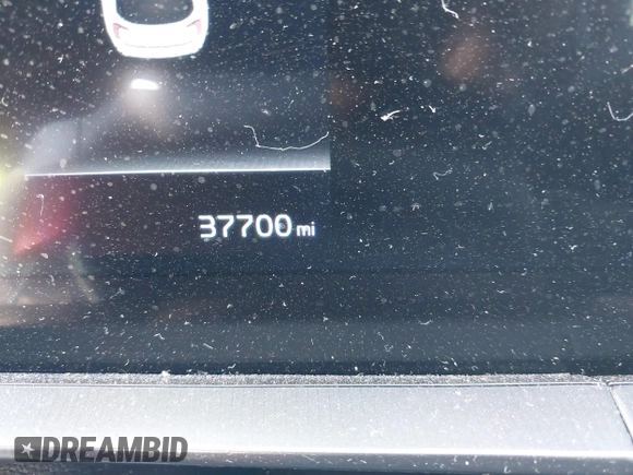 2024 Kia Telluride LX z VIN 5XYP24GC6RG482724, wystawiony jako IAAI lot #41806081 z przebiegiem 37 700 mil mil oraz . Historia ofert i sprzedaży dostępna na DreamBid. Obrazek 7.