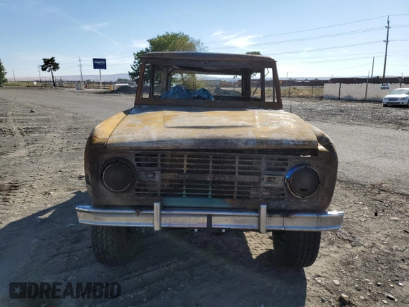 1975 Ford Bronco with VIN U15GLV42632, listed as a Copart auction lot 71173504 with Not provided miles and Salvage title. Bid and sale history available at DreamBid. Image 5.