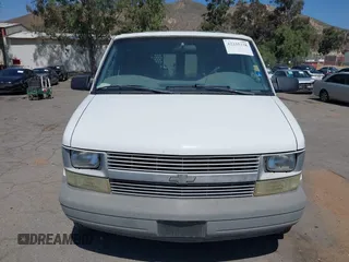 2004 Chevrolet Astro Cargo z VIN 1GCDM19X24B114698, wystawiony jako IAAI lot #42235338 z przebiegiem 253 944 mil mil oraz . Historia ofert i sprzedaży dostępna na DreamBid. Obrazek 6.