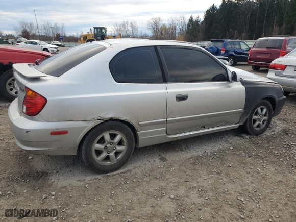 2004 Hyundai Accent GL with VIN KMHCG35C64U279929, listed as a Copart auction lot 81661824 with 99,222 mi miles and Salvage Title. Bid and sale history available at carsss.com. Image 3.
