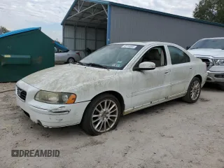 2008 Volvo S60 2.5T with VIN YV1RH592382684229, listed as a Copart auction lot 45744695 with 0 mi miles and Clean Title. Bid and sale history available at carsss.com. Image 1.