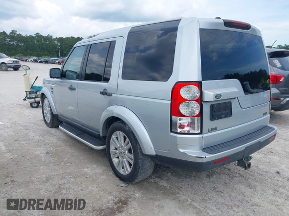 2011 Land Rover LR4 Lux with VIN SALAK2D46BA583431, listed as a IAAI auction lot 42132909 with Not Provided miles and . Bid and sale history available at DreamBid. Image 3.