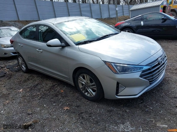 2019 Hyundai Elantra Preferred with VIN KMHD84LF5KU786841, listed as a IAAI auction lot 41988656 with 41,580 mi miles. Bid and sale history available at carsss.com. Image 1.