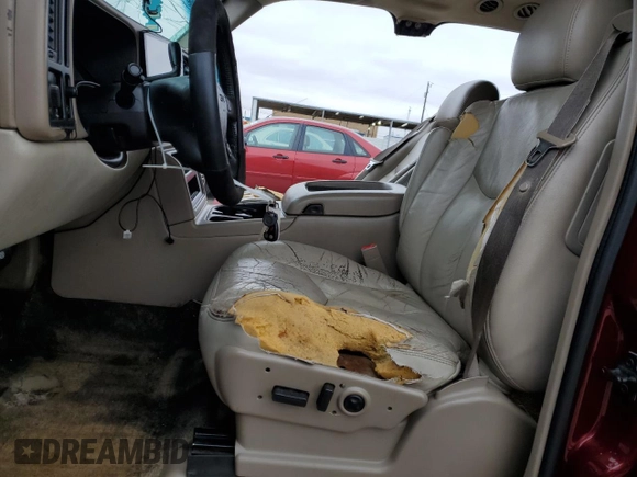 2003 GMC Yukon SLT with VIN 1GKEC13Z33J169798, listed as a Copart auction lot 45046605 with 199,767 mi miles and Salvage Title. Bid and sale history available at carsss.com. Image 7.
