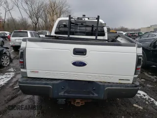 2008 Ford Super Duty F-250 SRW XL with VIN 1FTSX21518EB17725, listed as a Copart auction lot 82667804 with 164,929 mi miles and Salvage Title. Bid and sale history available at carsss.com. Image 6.