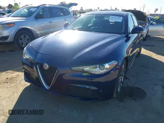 2018 Alfa Romeo Giulia with VIN ZARFAEBN1J7592164, listed as a IAAI auction lot 41411043 with 26,943 mi miles. Bid and sale history available at carsss.com. Image 16.
