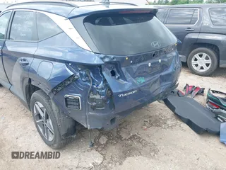 2025 Hyundai Tucson SEL with VIN 5NMJB3DE0SH460252, listed as a IAAI auction lot 42116807 with 15,959 mi miles. Bid and sale history available at carsss.com. Image 6.