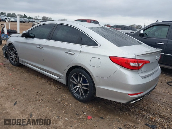 2015 Hyundai Sonata Sport with VIN 5NPE34AB1FH088637, listed as a IAAI auction lot 41455927 with 194,232 mi miles and . Bid and sale history available at carsss.com. Image 3.