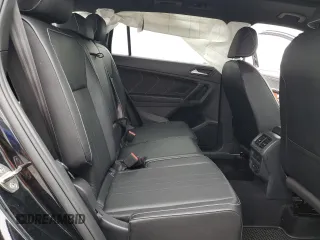 2022 Volkswagen Tiguan SE R-Line Black with VIN 3VV8B7AX0NM155204, listed as a Copart auction lot 44393685 with 21,812 mi miles and Salvage Title. Bid and sale history available at DreamBid. Image 11.