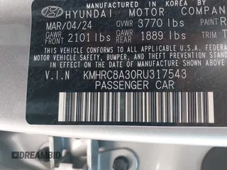 2024 Hyundai Venue SEL with VIN KMHRC8A30RU317543, listed as a IAAI auction lot 41978170 with 10,372 mi miles and . Bid and sale history available at DreamBid. Image 9.