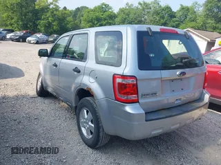 2012 Ford Escape XLS z VIN 1FMCU0C75CKB76265, wystawiony jako IAAI lot #42578815 z przebiegiem 97 423 mil mil oraz . Historia ofert i sprzedaży dostępna na DreamBid. Obrazek 3.