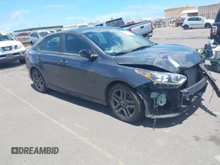 2021 Kia Forte GT-Line z VIN 3KPF34AD6ME399245, wystawiony jako IAAI lot #42530782 z przebiegiem 12 110 mil mil oraz . Historia ofert i sprzedaży dostępna na DreamBid. Obrazek 1.