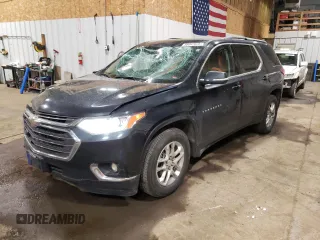 2021 Chevrolet Traverse LT z VIN 1GNEVHKW4MJ220868, wystawiony jako Copart lot #56047545 z przebiegiem 65 042 mil mil oraz Szkoda całkowita • Salvage title. Historia ofert i sprzedaży dostępna na DreamBid. Obrazek 1.