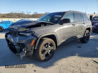 2022 Jeep Grand Cherokee Laredo with VIN 1C4RJHAGXN8598721, listed as a Copart auction lot 83541784 with 5,802 mi miles and Salvage title. Bid and sale history available at DreamBid. Image 1.