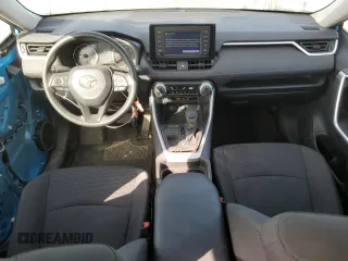 2019 Toyota RAV4 LE with VIN 2T3K1RFV6KW044628, listed as a Copart auction lot 47576745 with 21,388 mi miles and Salvage Title. Bid and sale history available at carsss.com. Image 8.
