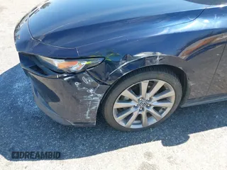 2020 Mazda 3 Select with VIN JM1BPACL8L1170671, listed as a IAAI auction lot 42703883 with 58,095 mi miles and . Bid and sale history available at DreamBid. Image 17.