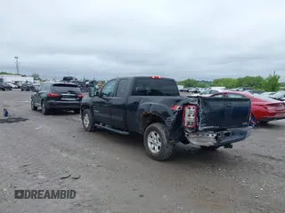 2012 GMC Sierra 1500 SLE z VIN 1GTR2VE78CZ279721, wystawiony jako IAAI lot #42311145 z przebiegiem 203 381 mil mil oraz . Historia ofert i sprzedaży dostępna na DreamBid. Obrazek 3.