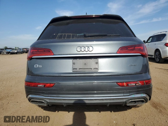 2022 Audi Q5 S line Premium z VIN WA1GAAFY3N2099448, wystawiony jako Copart lot #58257715 z przebiegiem 39 407 mil mil oraz Szkoda całkowita • Salvage title. Historia ofert i sprzedaży dostępna na DreamBid. Obrazek 6.