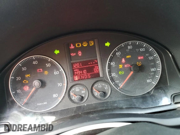 2008 Volkswagen Rabbit S с VIN WVWDA71K08W096082, выставлен на аукционе Copart как лот 62637505 с пробегом 149 410 миль миль и Списание • Salvage title. История ставок и продаж доступна на DreamBid. Изображение 9.