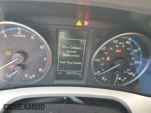 2018 Toyota RAV4 LE z VIN 2T3BFREV6JW787534, wystawiony jako Copart lot #68625903 z przebiegiem 34 752 mil mil oraz Szkoda całkowita • Salvage title. Historia ofert i sprzedaży dostępna na DreamBid. Obrazek 9.