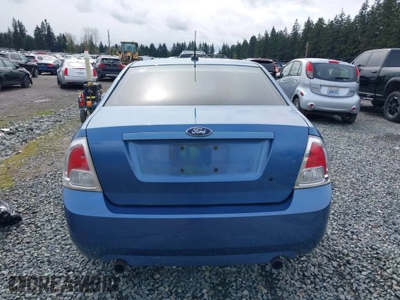 2009 Ford Fusion SE with VIN 3FAHP07129R174071, listed as a IAAI auction lot 41849832 with 208,463 mi miles. Bid and sale history available at carsss.com. Image 16.