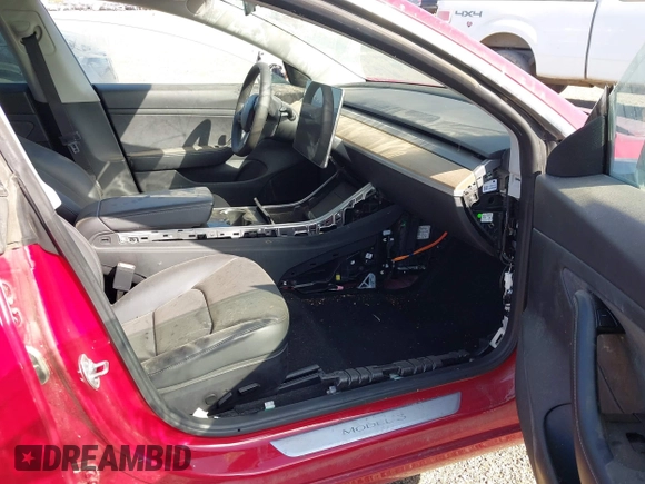 2020 Tesla Model 3 Standard Range Plus with VIN 5YJ3E1EA7LF706636, listed as a IAAI auction lot 32371217 with 35,389 mi miles. Bid and sale history available at carsss.com. Image 5.