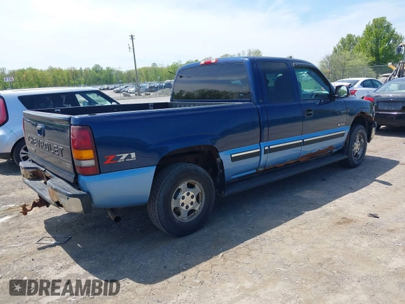 2002 Chevrolet Silverado 1500 LS with VIN 1GCEK19T22Z249188, listed as a IAAI auction lot 42244002 with 209,902 mi miles and . Bid and sale history available at DreamBid. Image 4.