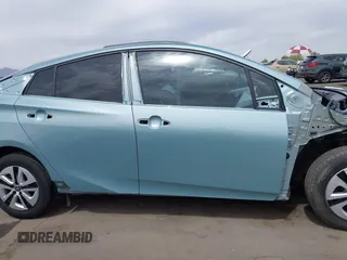 2017 Toyota Prius Two z VIN JTDKARFU3H3048641, wystawiony jako IAAI lot #42369969 z przebiegiem 13 749 mil mil oraz . Historia ofert i sprzedaży dostępna na DreamBid. Obrazek 14.