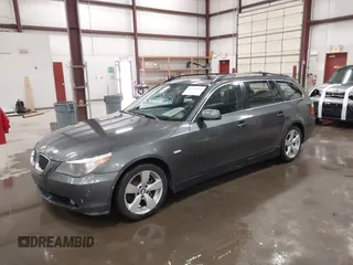 2006 BMW 5 Series 530xi with VIN WBANN73566CN03558, listed as a IAAI auction lot 41923990 with 122,366 mi miles and . Bid and sale history available at carsss.com. Image 18.