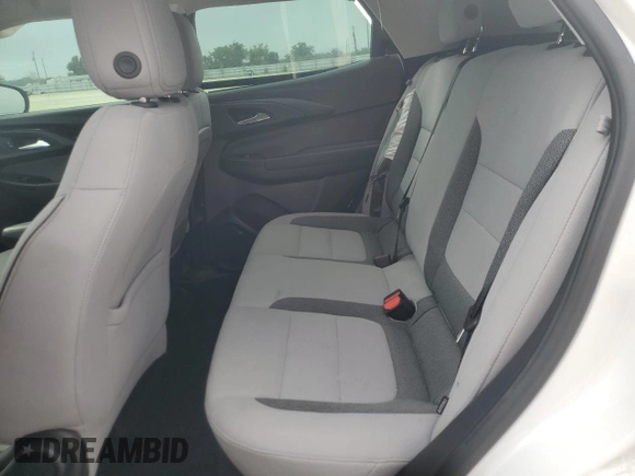2021 Chevrolet TrailBlazer LS with VIN KL79MMS27MB033828, listed as a Copart auction lot 46075424 with 28,882 mi miles and . Bid and sale history available at DreamBid. Image 11.