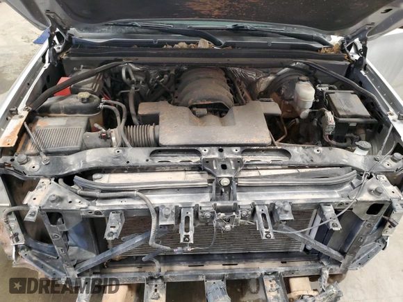 2015 Chevrolet Suburban LT with VIN 1GNSKJKC5FR719885, listed as a Copart auction lot 47192155 with 139,010 mi miles and Clean Title. Bid and sale history available at DreamBid. Image 12.