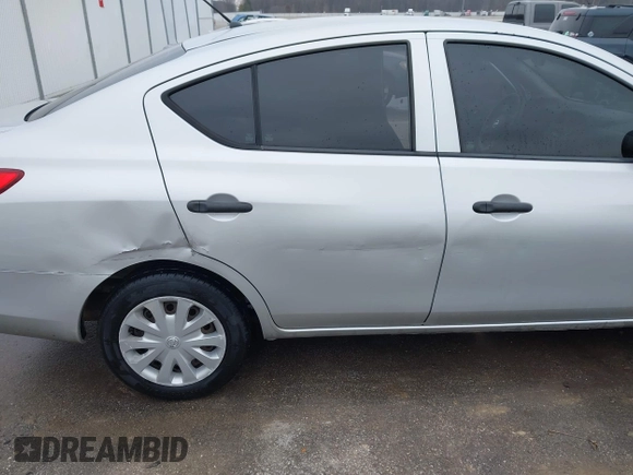 2014 Nissan Versa SV with VIN 3N1CN7APXEL860715, listed as a IAAI auction lot 41492046 with 95,758 mi miles and . Bid and sale history available at DreamBid. Image 6.