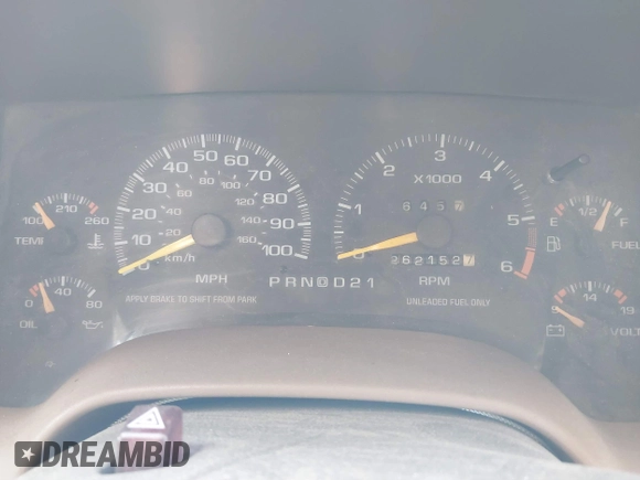 1996 GMC Jimmy SL z VIN 1GKDT13W8T2522192, wystawiony jako IAAI lot #41439548 z przebiegiem 262 152 mil mil oraz . Historia ofert i sprzedaży dostępna na DreamBid. Obrazek 7.