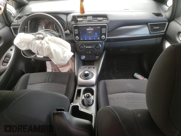 2022 Nissan LEAF S Plus z VIN 1N4BZ1BV9NC561645, wystawiony jako Copart lot #50939635 z przebiegiem 118 525 mil mil oraz Szkoda całkowita • Salvage title. Historia ofert i sprzedaży dostępna na DreamBid. Obrazek 8.