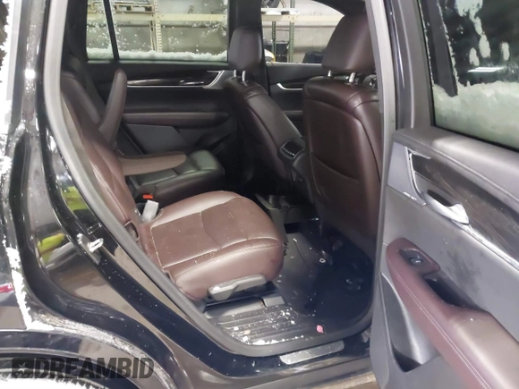 2022 Cadillac XT6 Premium Luxury with VIN 1GYKPDRS7NZ112856, listed as a IAAI auction lot 41328577 with 1 mi miles. Bid and sale history available at carsss.com. Image 8.