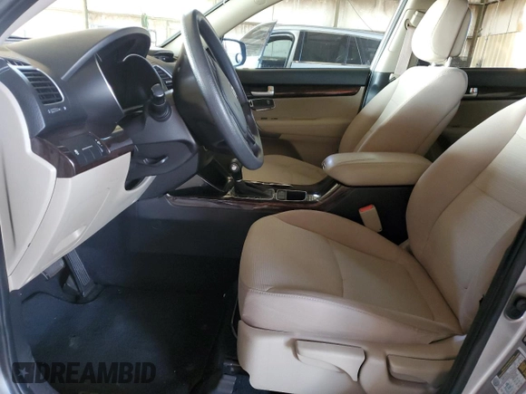 2014 Kia Sorento LX with VIN 5XYKT4A71EG462250, listed as a Copart auction lot 50083895 with 106,370 mi miles and Clean Title. Bid and sale history available at carsss.com. Image 7.