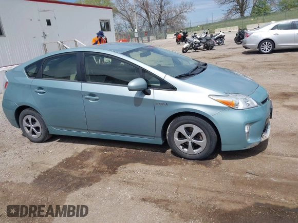 2015 Toyota Prius Four with VIN JTDKN3DU0F1885117, listed as a IAAI auction lot 42067117 with 152,786 mi miles and . Bid and sale history available at DreamBid. Image 14.