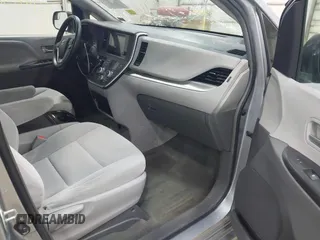2015 Toyota Sienna LE AAS with VIN 5TDKK3DC9FS622028, listed as a IAAI auction lot 42740303 with 132,529 mi miles and . Bid and sale history available at DreamBid. Image 5.