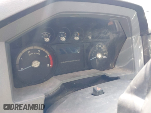 2011 Ford F-250 XL with VIN 1FT7X2AT4BEC33450, listed as a IAAI auction lot 39410571 with Not provided miles and . Bid and sale history available at DreamBid. Image 7.