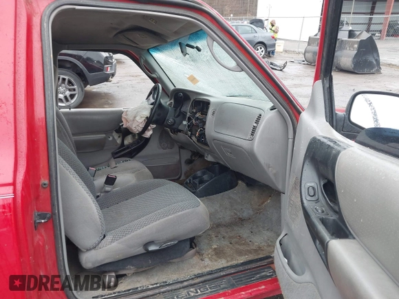 1998 Ford Ranger XL with VIN 1FTZR15XXWTA25035, listed as a IAAI auction lot 41811654 with 192,824 mi miles. Bid and sale history available at carsss.com. Image 5.