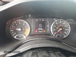 2018 Jeep Renegade Altitude z VIN ZACCJABB3JPH46887, wystawiony jako Copart lot #54758055 z przebiegiem 199 963 mil mil oraz Szkoda całkowita • Salvage title. Historia ofert i sprzedaży dostępna na DreamBid. Obrazek 9.