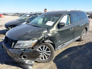 2016 Nissan Pathfinder S z VIN 5N1AR2MN4GC646951, wystawiony jako IAAI lot #41411060 z przebiegiem 121 690 mil mil oraz . Historia ofert i sprzedaży dostępna na DreamBid. Obrazek 19.