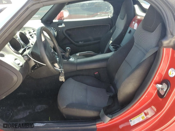 2007 Pontiac Solstice with VIN 1G2MB35B87Y112276, listed as a Copart auction lot 75092924 with 27,692 mi miles and Salvage Title. Bid and sale history available at carsss.com. Image 7.