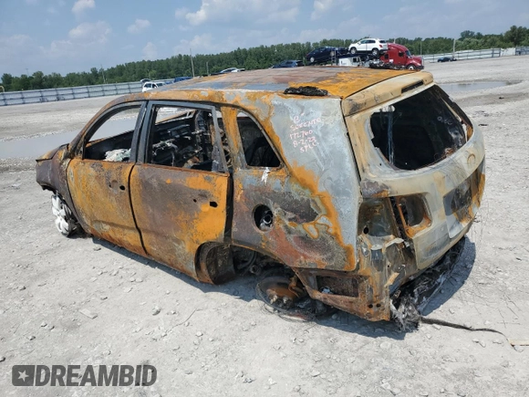 2013 Kia Sorento LX with VIN 5XYKT3A62DG383881, listed as a Copart auction lot 63299833 with 0 mi miles and Non Repairable. Bid and sale history available at carsss.com. Image 2.