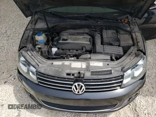 2013 Volkswagen Eos Komfort with VIN WVWBW8AH1DV001953, listed as a Copart auction lot 54167185 with 118,696 mi miles and Clean Title. Bid and sale history available at DreamBid. Image 11.