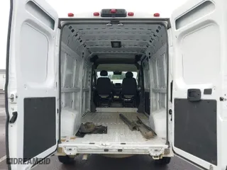 2025 Ram ProMaster Cargo Van Tradesman with VIN 3C6LRVDG2SE513369, listed as a IAAI auction lot 41809014 with 4,145 mi miles. Bid and sale history available at carsss.com. Image 18.