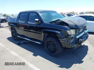 2008 Honda Ridgeline RTL with VIN 2HJYK16528H524064, listed as a IAAI auction lot 42588596 with 180,776 mi miles and . Bid and sale history available at DreamBid. Image 1.