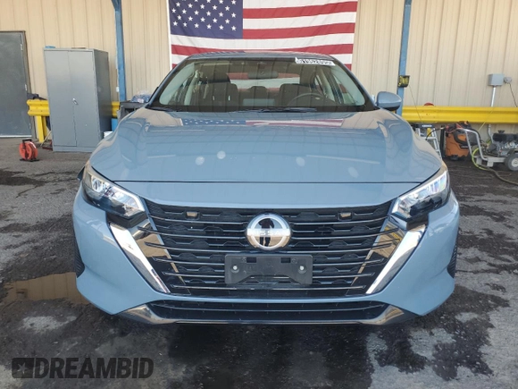 2024 Nissan Sentra SV with VIN 3N1AB8CV9RY373418, listed as a Copart auction lot 61962895 with 19,912 mi miles and Clean title. Bid and sale history available at DreamBid. Image 5.