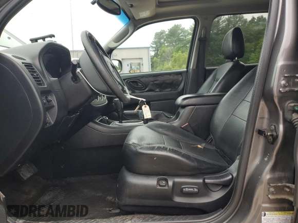 2005 Ford Escape Limited с VIN 1FMCU94145KC93868, выставлен на аукционе Copart как лот 59668795 с пробегом 202 940 миль миль и Чистый • Clean title. История ставок и продаж доступна на DreamBid. Изображение 7.