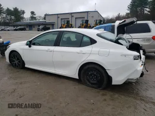 2025 Toyota Camry LE z VIN 4T1DBADK4SU017453, wystawiony jako Copart lot #52183485 z przebiegiem 16 812 mil mil oraz Szkoda całkowita • Salvage title. Historia ofert i sprzedaży dostępna na DreamBid. Obrazek 2.